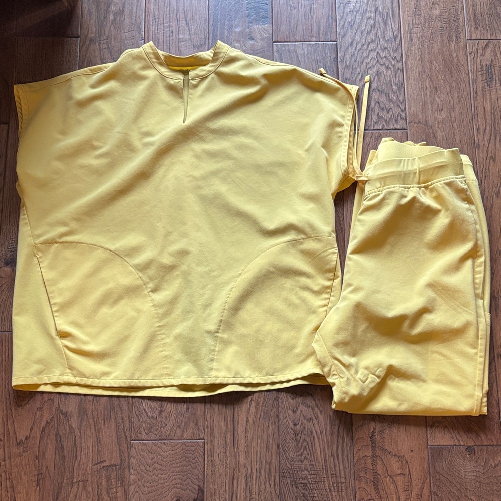 Yellow Women's mandala scrub set